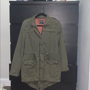 Levi’s army green adjustable jacket XS